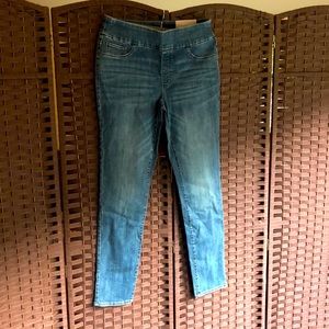 Chicos Jean Jeggings